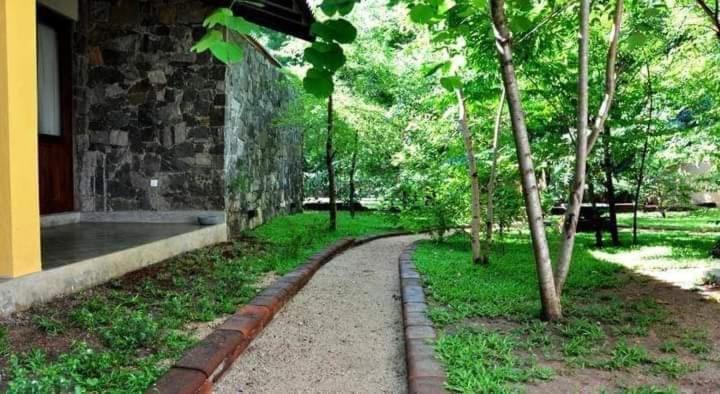 Twin Blocks Nature Resort Anuradhapura Exterior foto