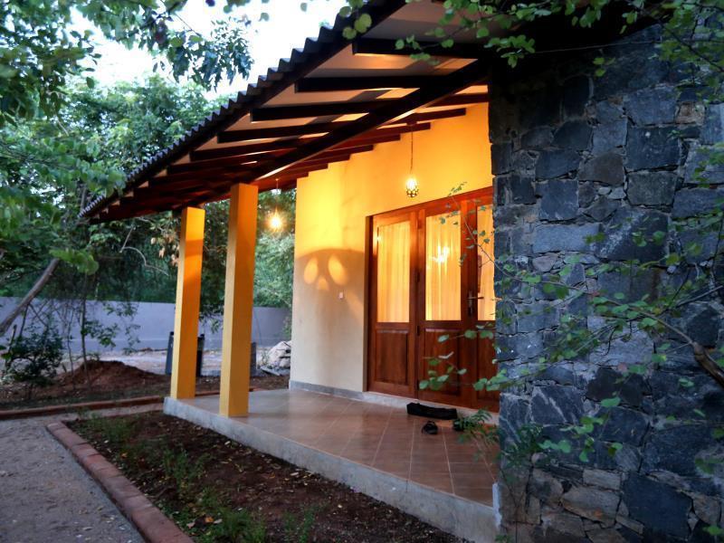 Twin Blocks Nature Resort Anuradhapura Exterior foto